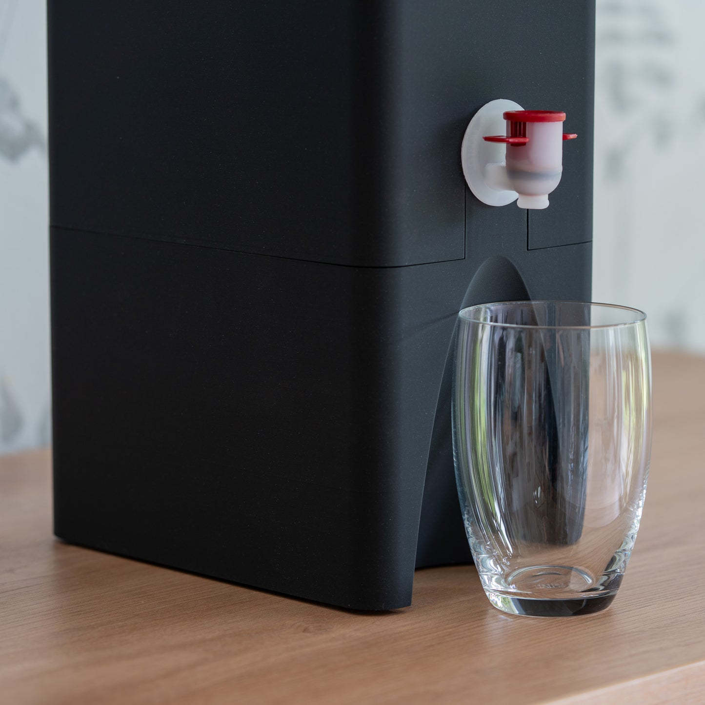 5L Bag in Box Weinspender mit Erhöhung, Saftspender, Behälter, Weinbehälter, Umkarton freistehend