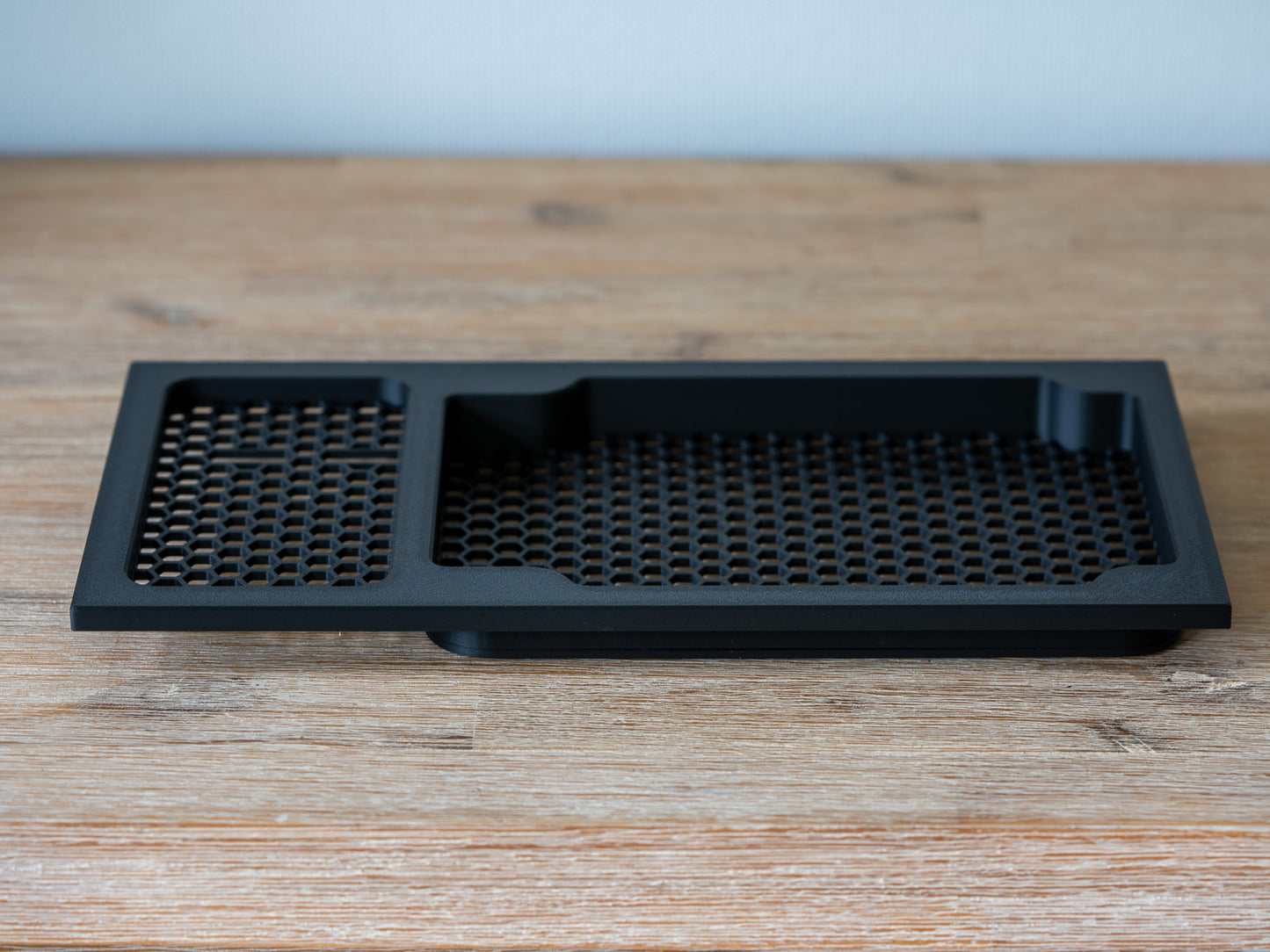 La Marzocco Linea Mini R Zubehör – Abtropfgitter mit Waagen-Aussparung (Acaia Lunar Driptray)