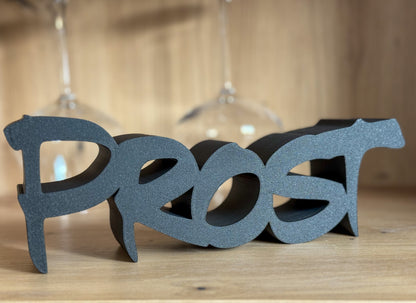 Inscription "PROST"